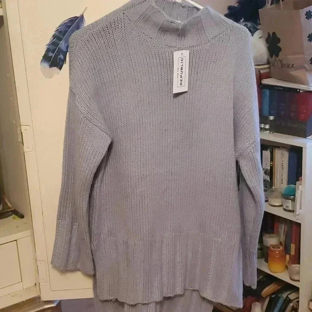 FOR THE REPUBLIC SWEATER